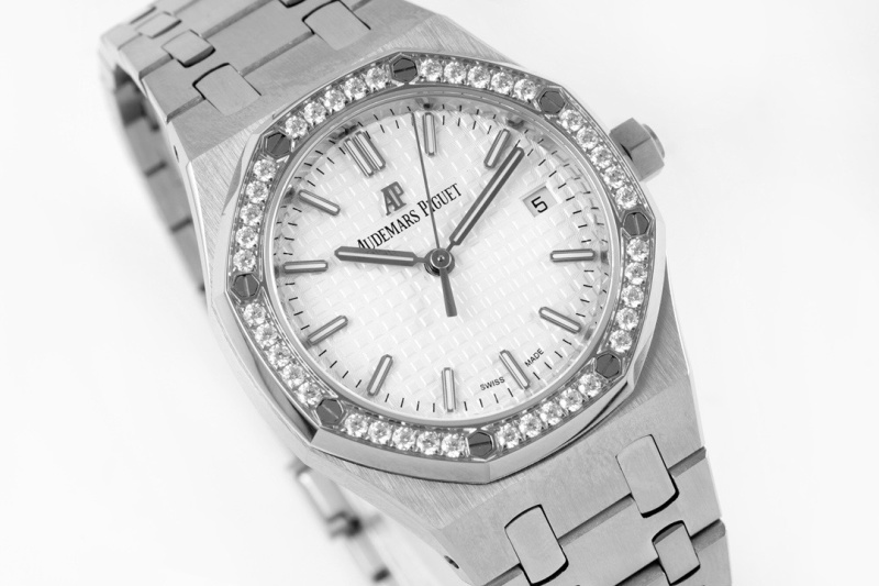 Watch0311