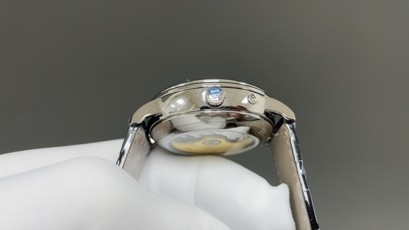 Watch0586