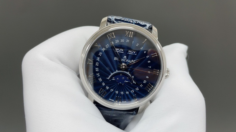 Watch0588