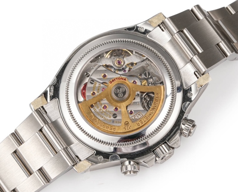 Watch0738