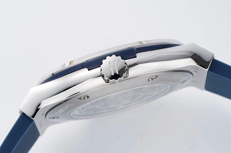 Watch0227