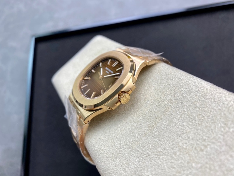 Watch0171
