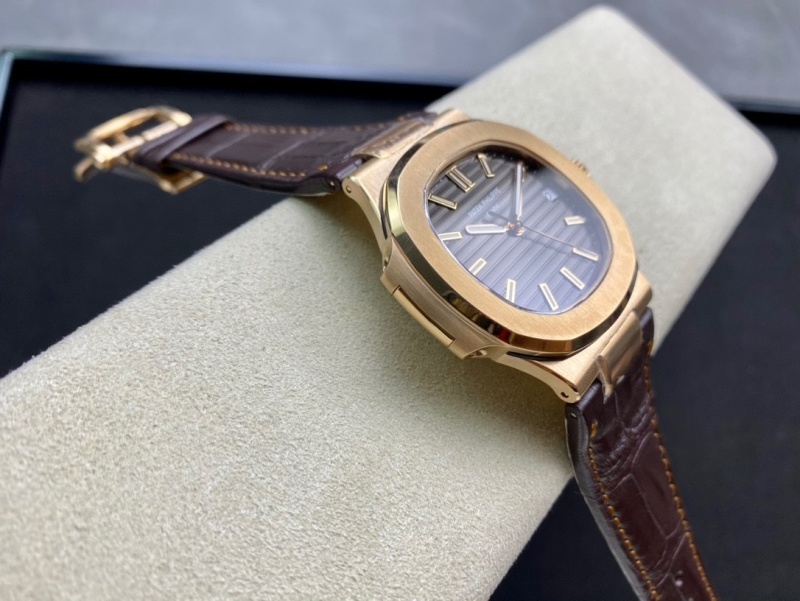 Watch0174