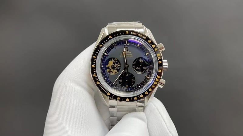 Watch0429