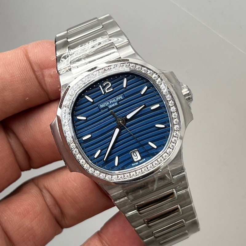 Watch0142