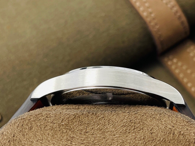Watch0109