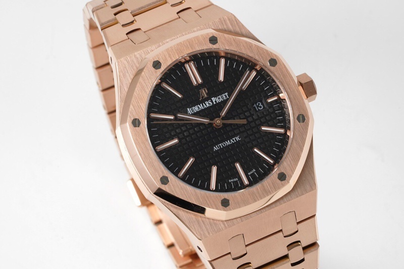 Watch0070