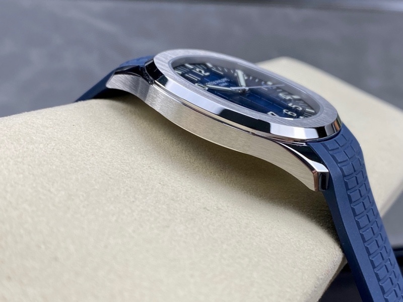 Watch0164