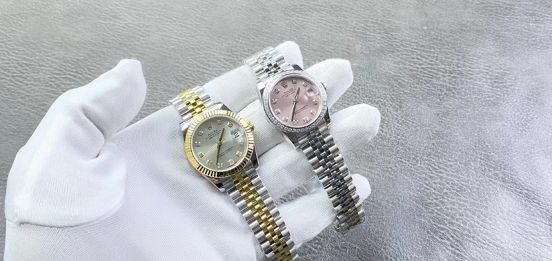 Watch0356