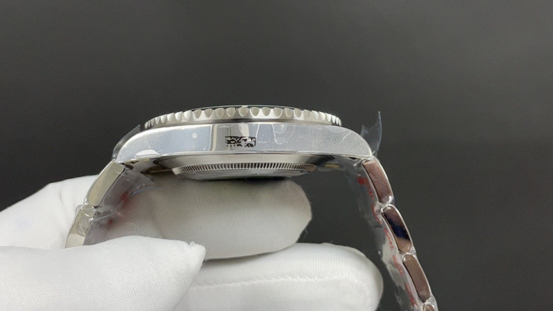 Watch0101