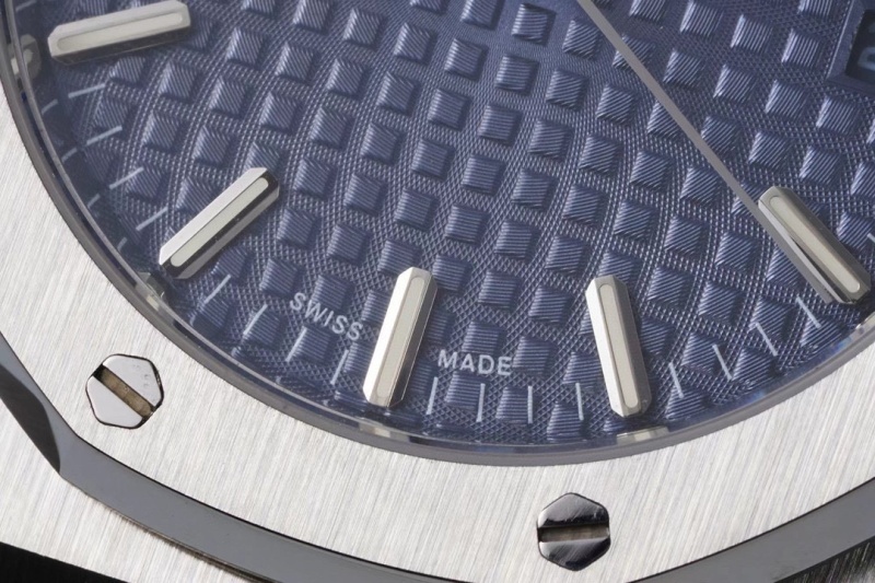 Watch0387