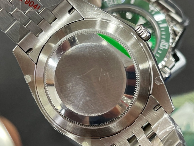 Watch0082