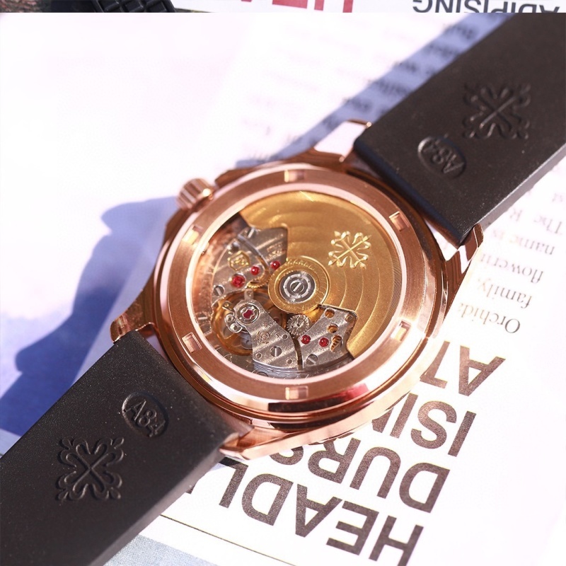 Watch0580