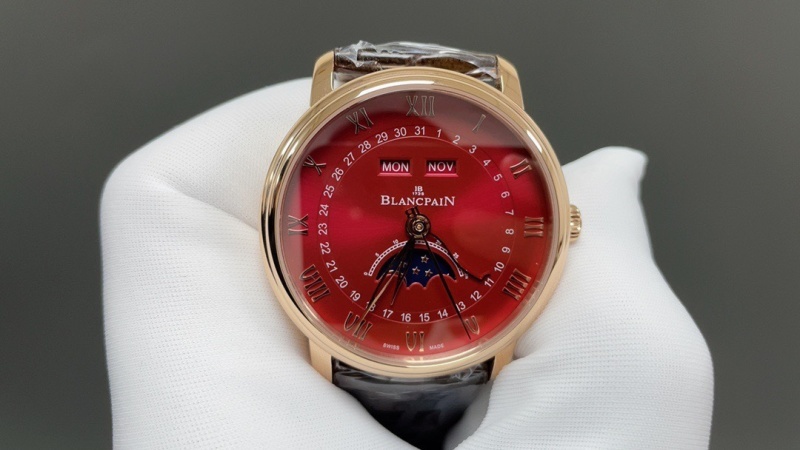 Watch0594