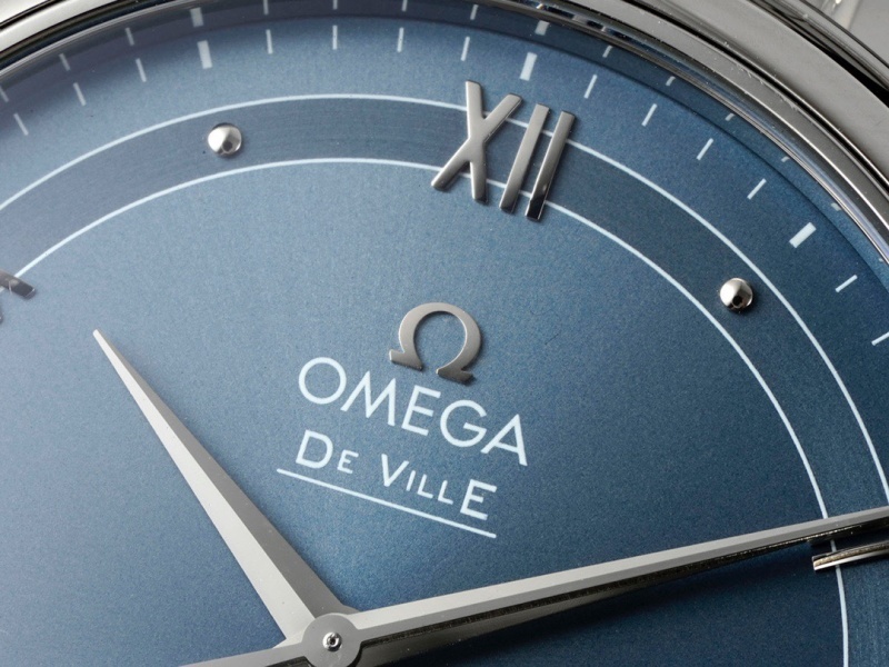 Watch0747