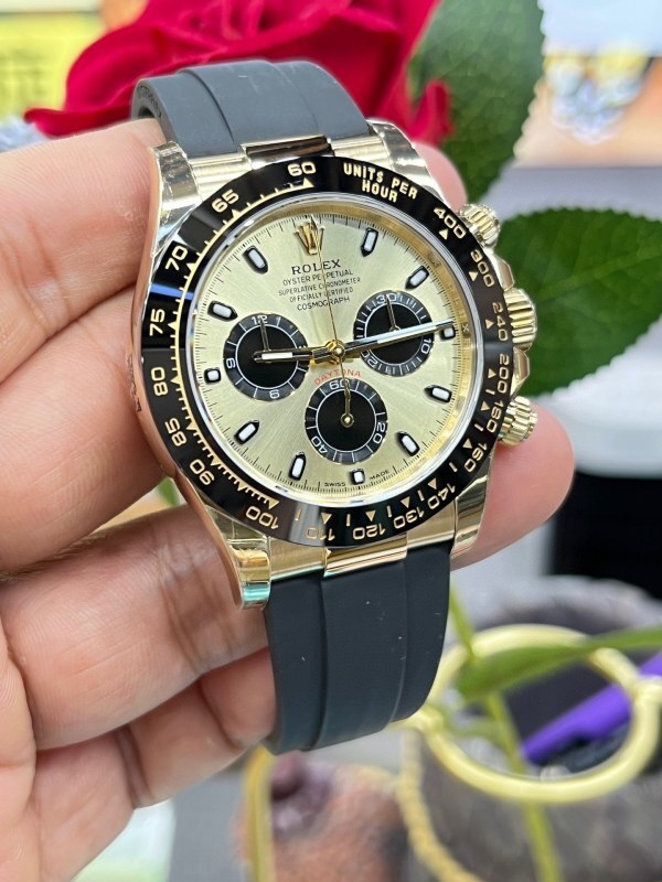 Watch0198