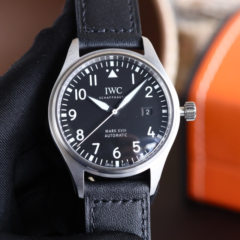 Watch0383