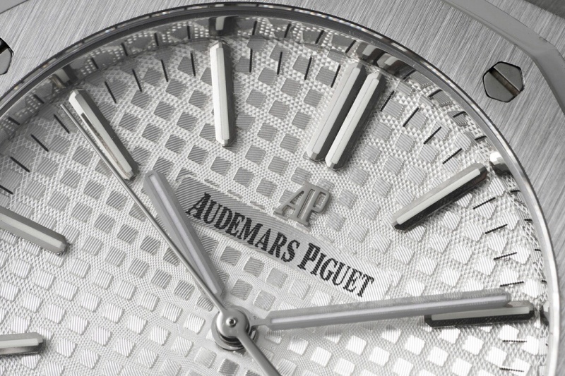 Watch0067