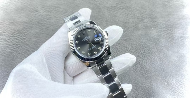 Top-grade watches 0111