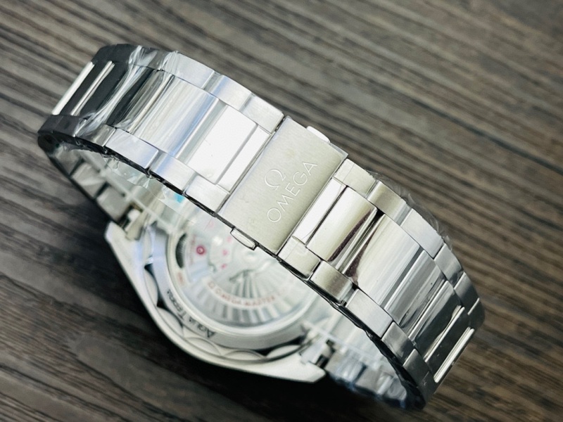 Watch0178