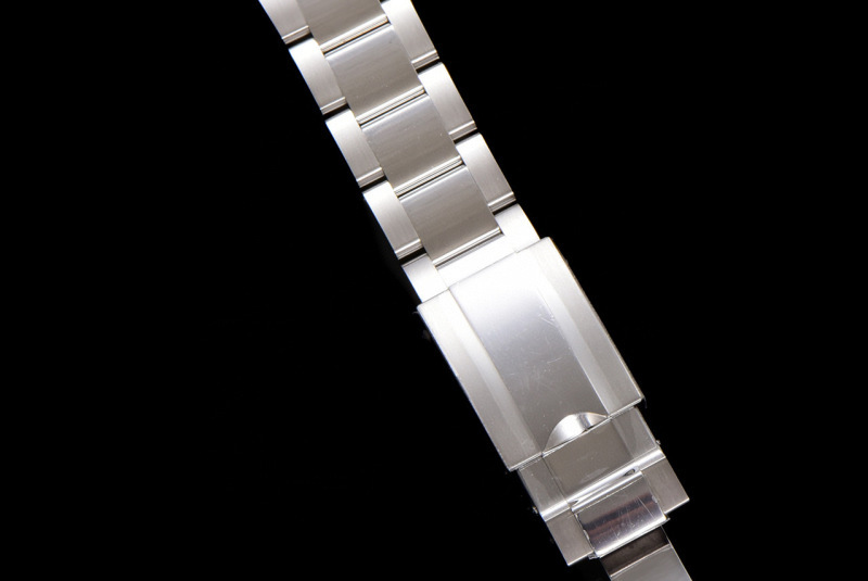 Watch0454