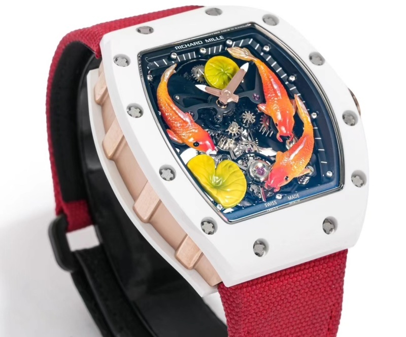 Watch0699