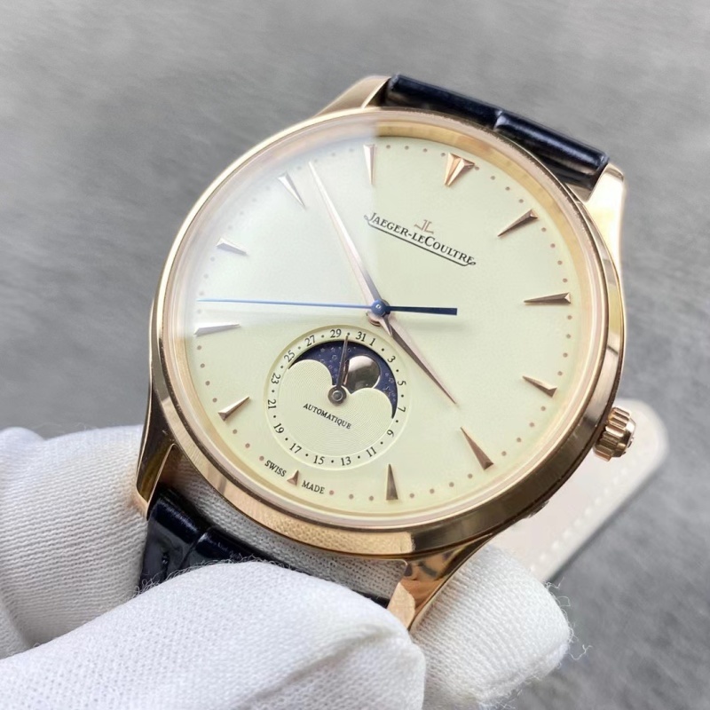 Watch0795
