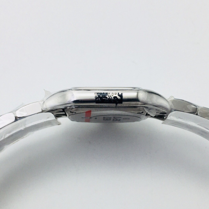 Watch0679
