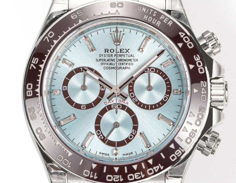 Watch0738