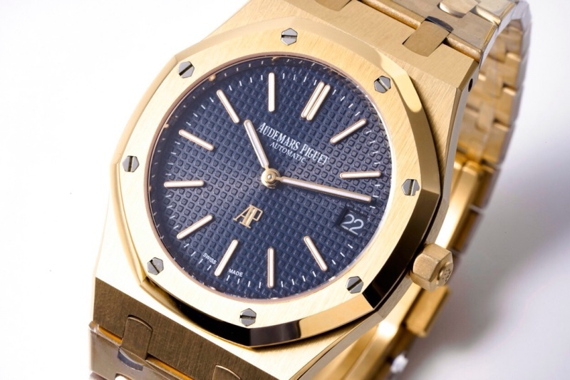 Watch0057
