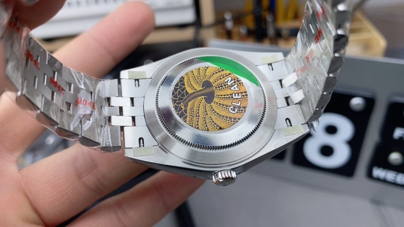 Watch0207