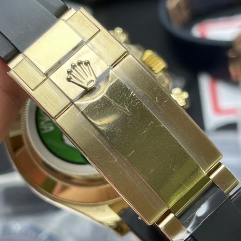 Watch0122