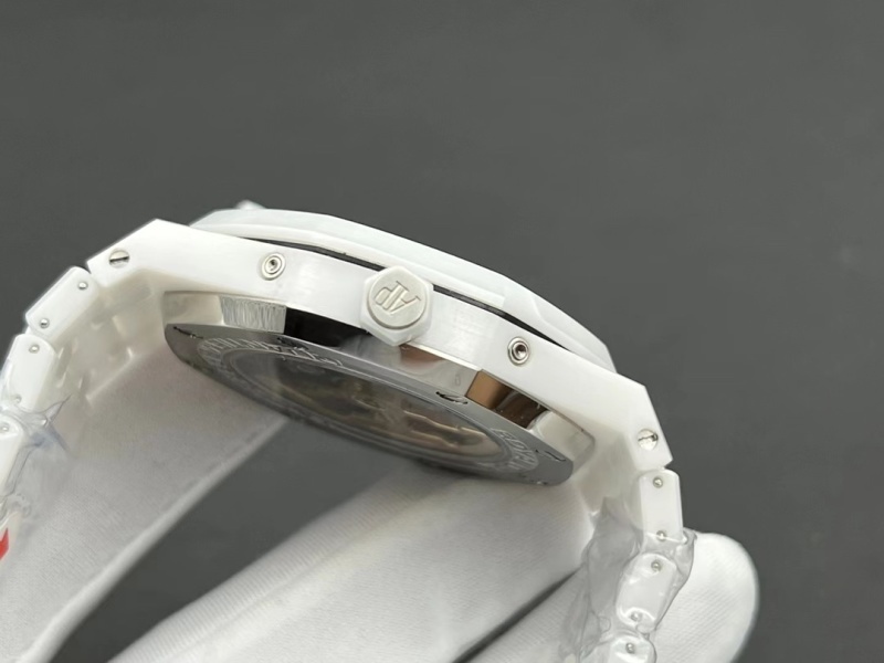 Watch0831
