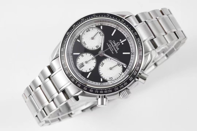 Watch0835