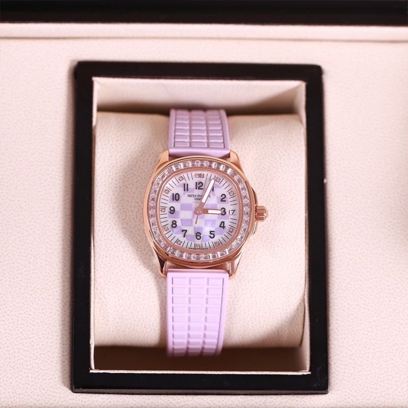 Watch0573