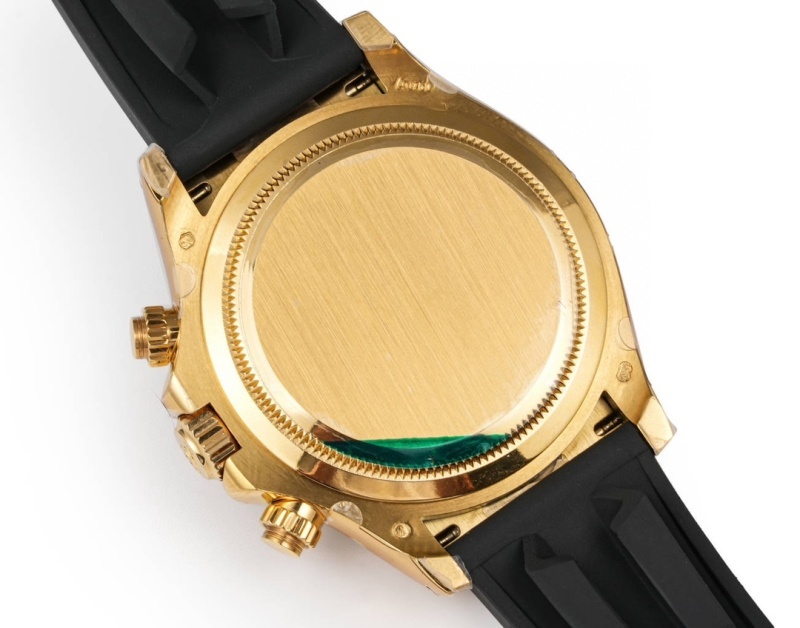 Watch0733