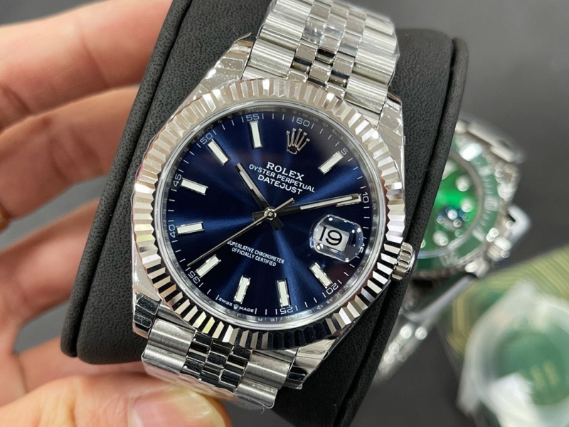 Watch0082