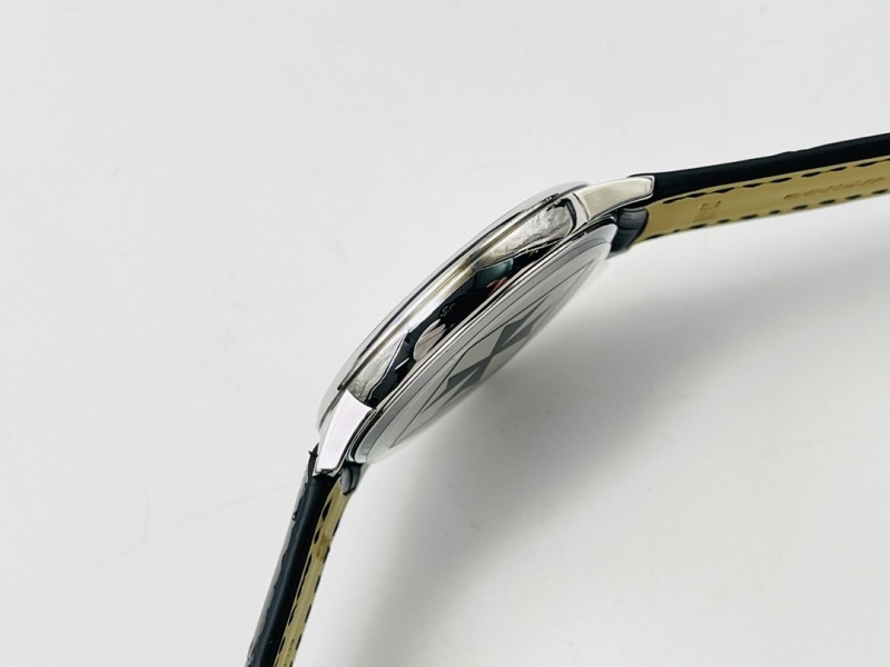 Watch0021
