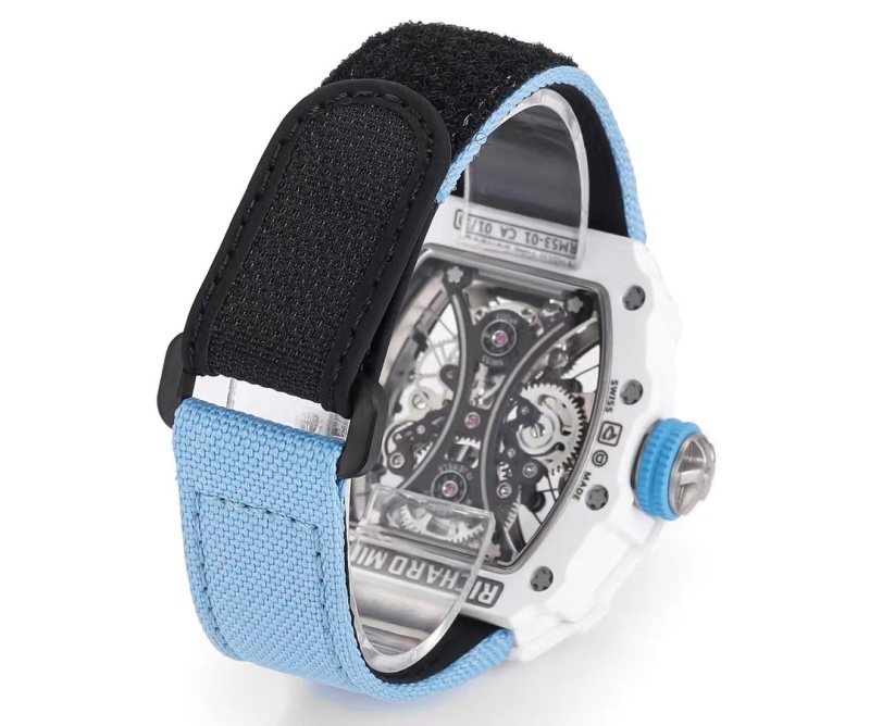 Watch0220