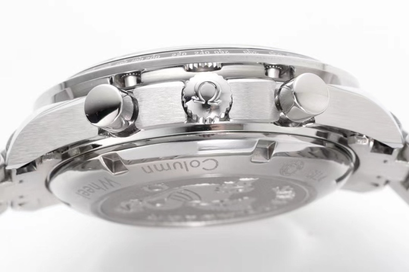Watch0836