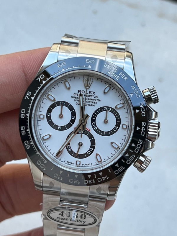 Watch0195