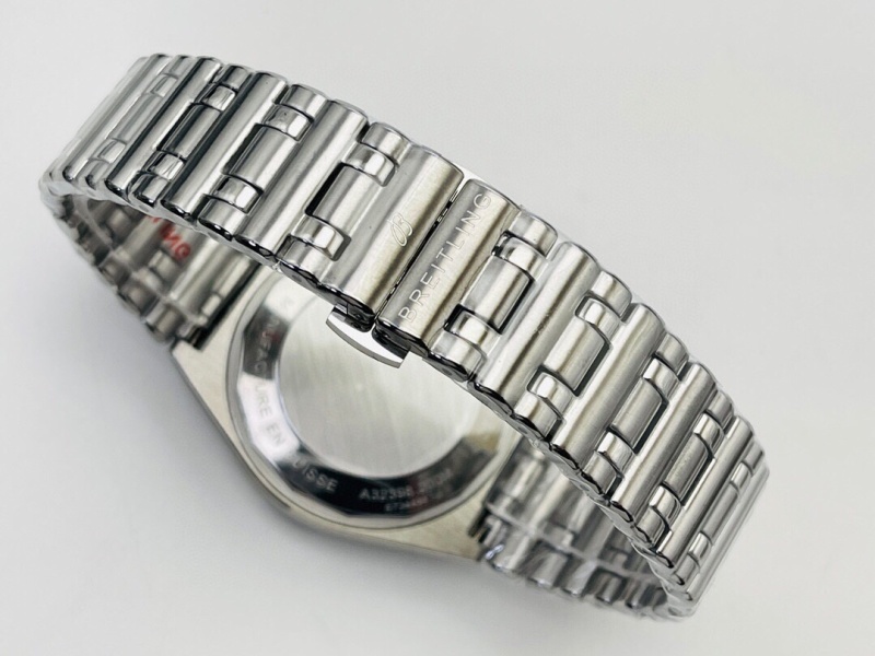 Watch0329