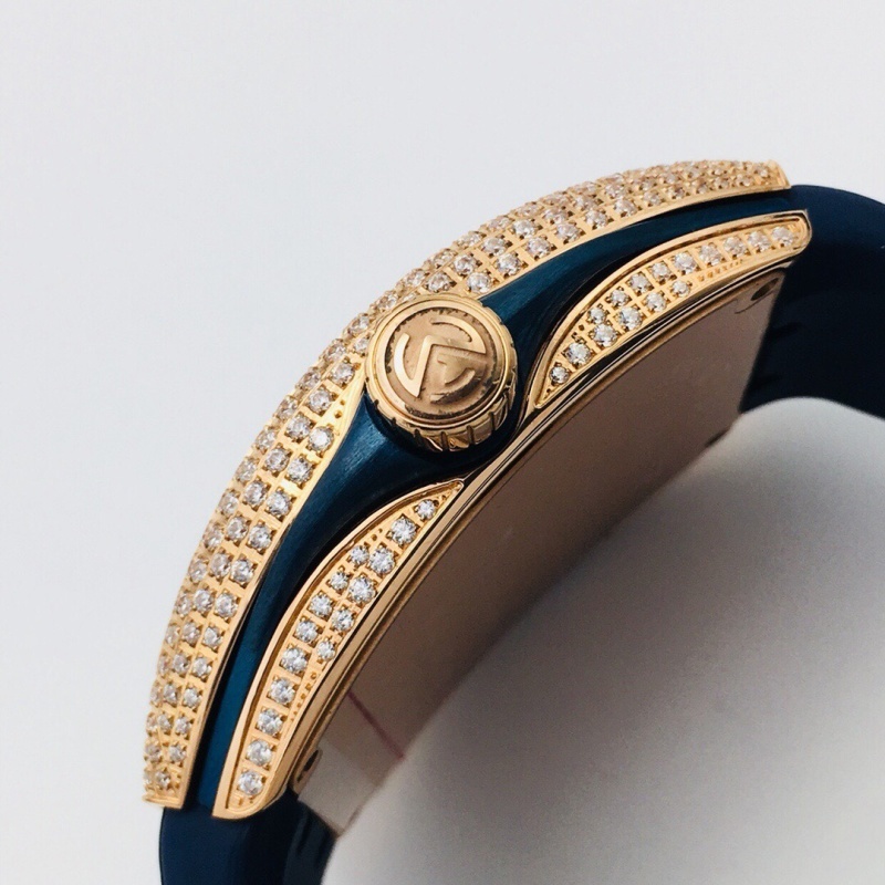 Watch0532