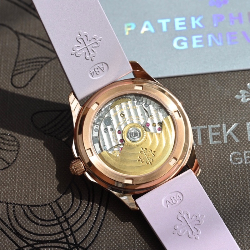 Watch0571