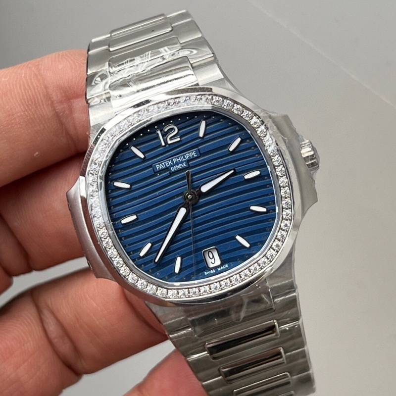 Watch0142