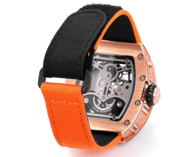 Watch0788