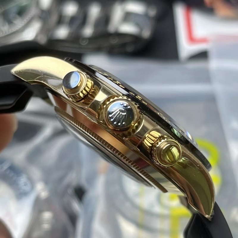 Watch0122