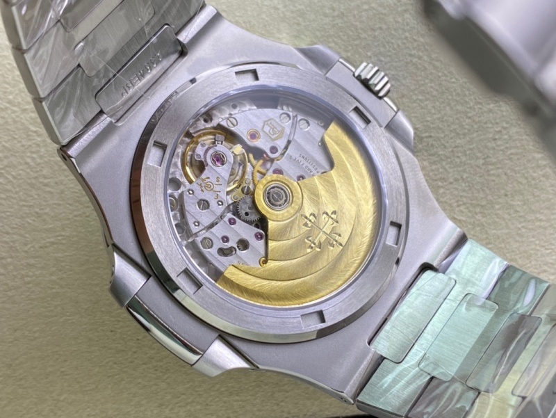 Watch0172
