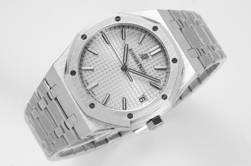 Watch0632