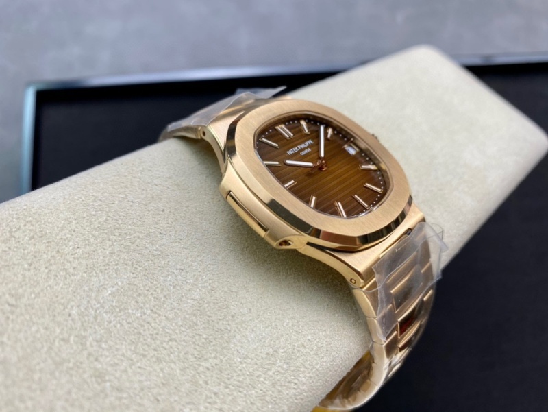 Watch0171